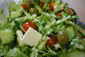 Salata greceasca. Reteta salata greceasca